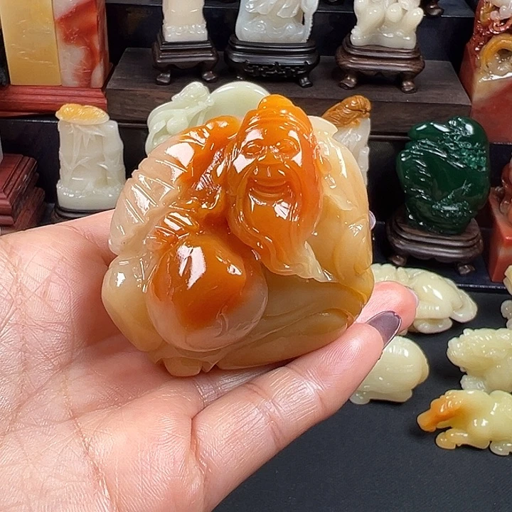 寿山石老性芙蓉石