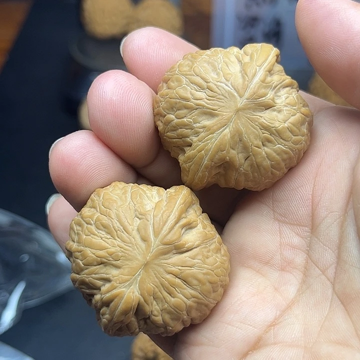 文玩核桃把件铁锤