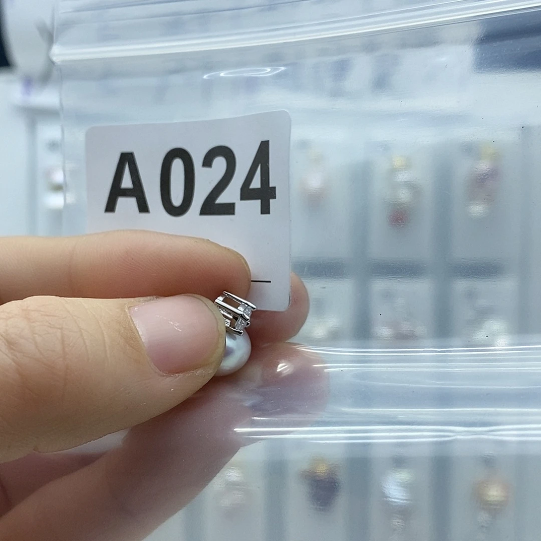 淡水珍珠颈饰钛钢