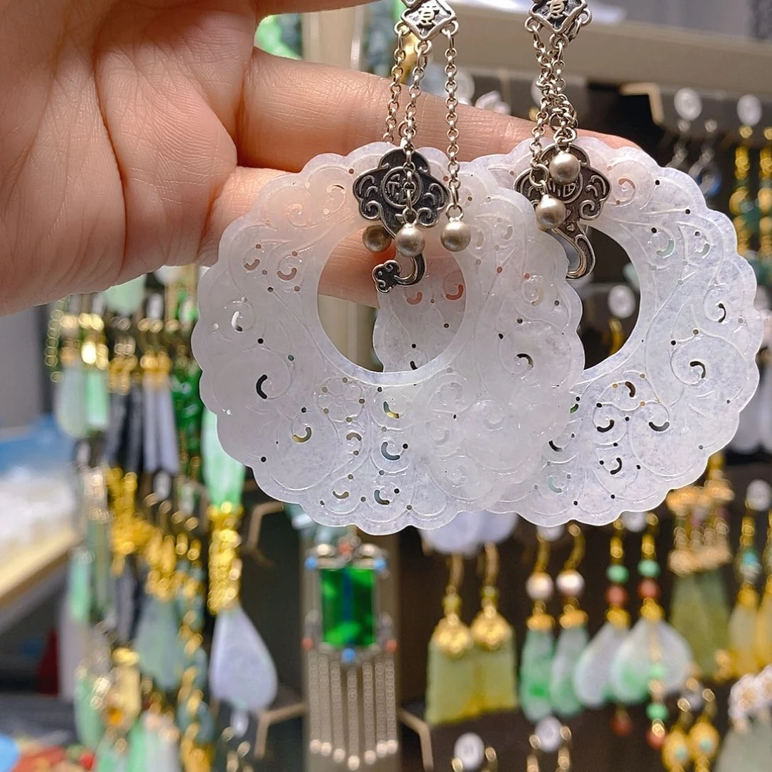 未镶嵌翡翠耳饰翡翠