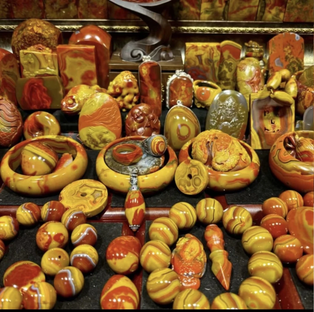 钛钢吊坠 专拍链接复古手链金色项链吊坠时尚雕刻配饰饰品挂坠