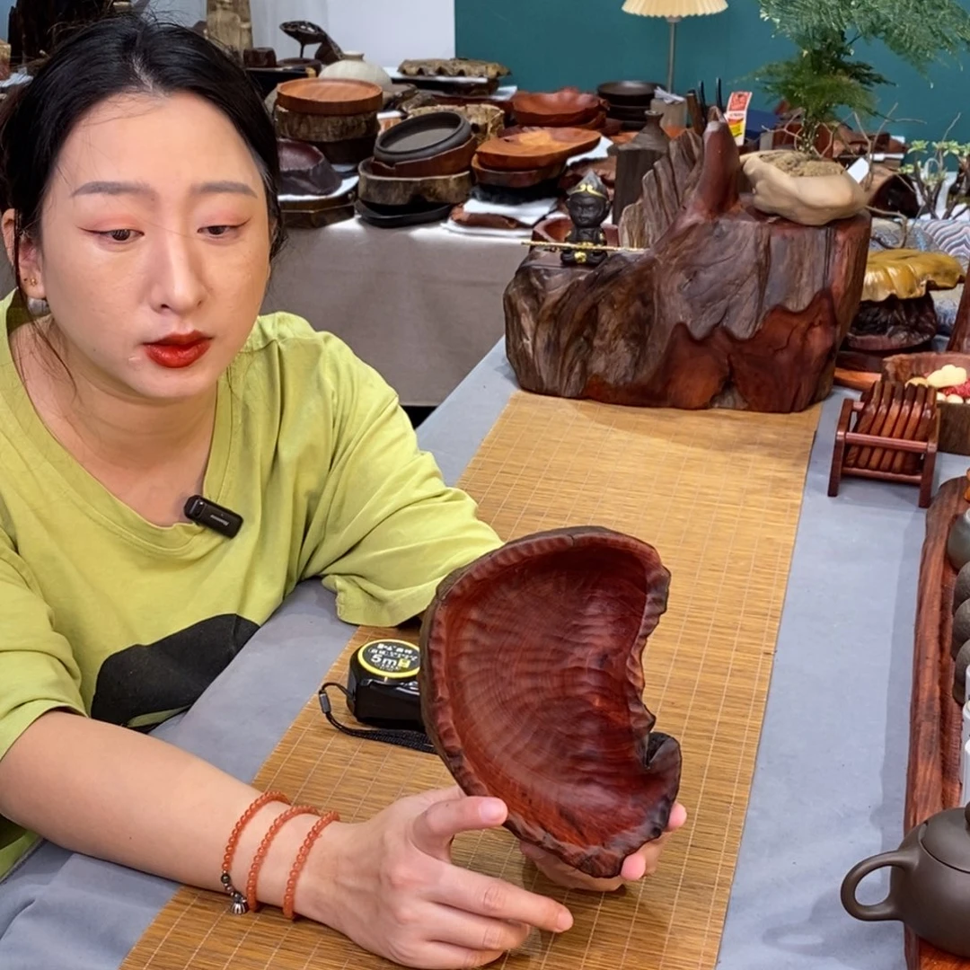 缅甸花梨随形果盒