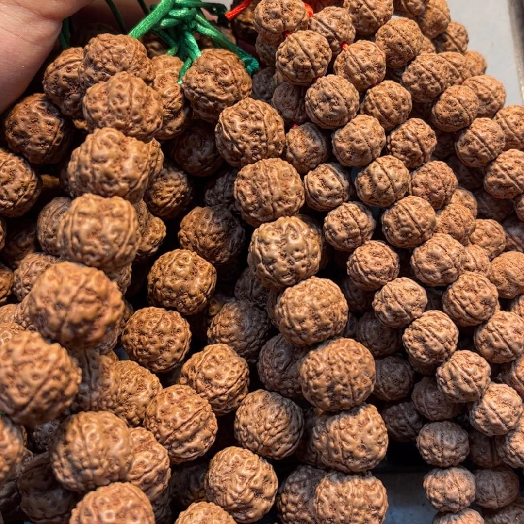 金刚菩提吊坠定制铁籽梅花送老树梅花