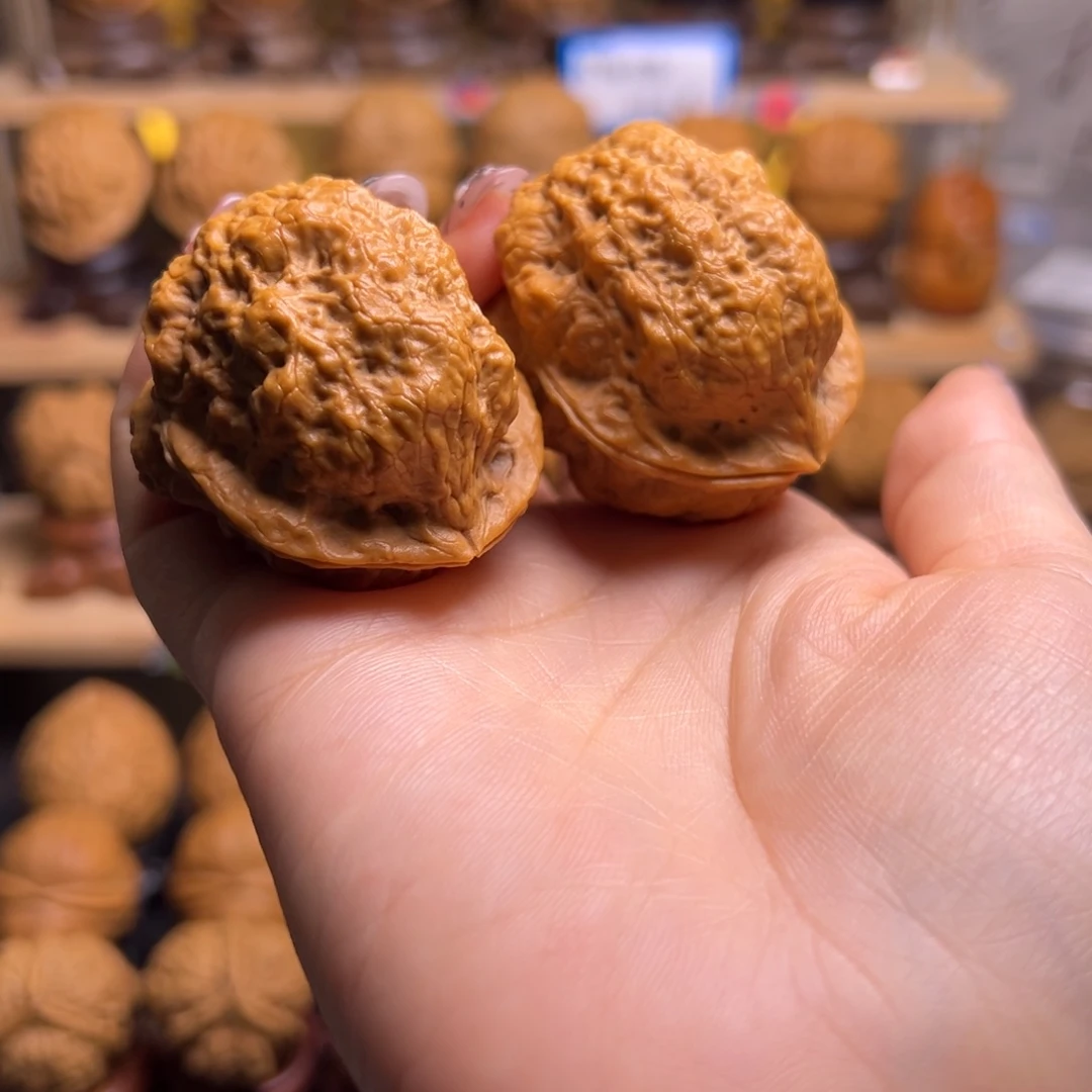 桃核把件滇王古蟾H12、40……