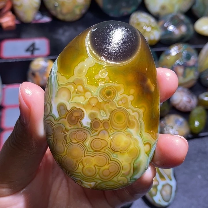 未镶嵌玛瑙/玉髓珠宝奇石