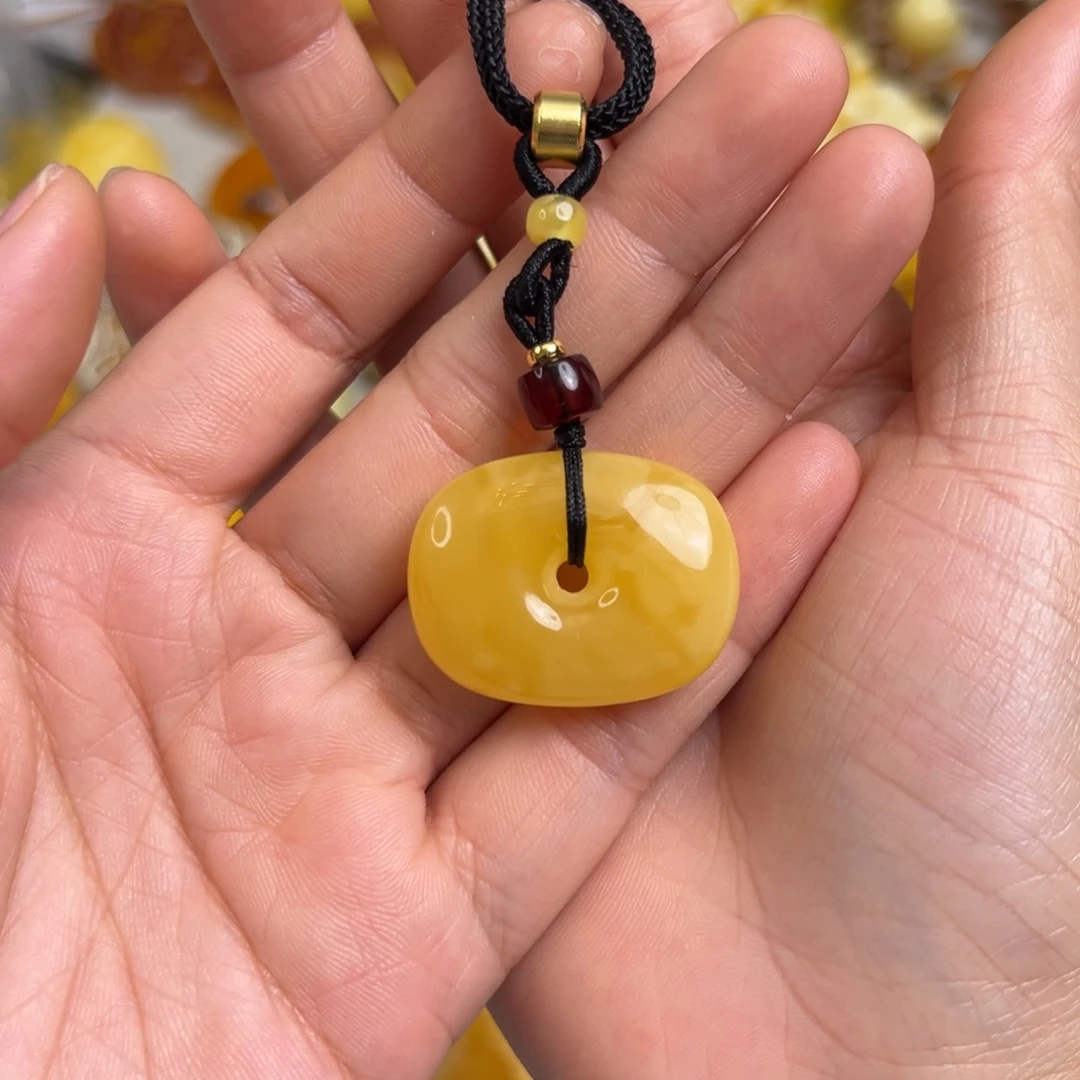 蜜蜡未镶嵌裸石蜜蜡