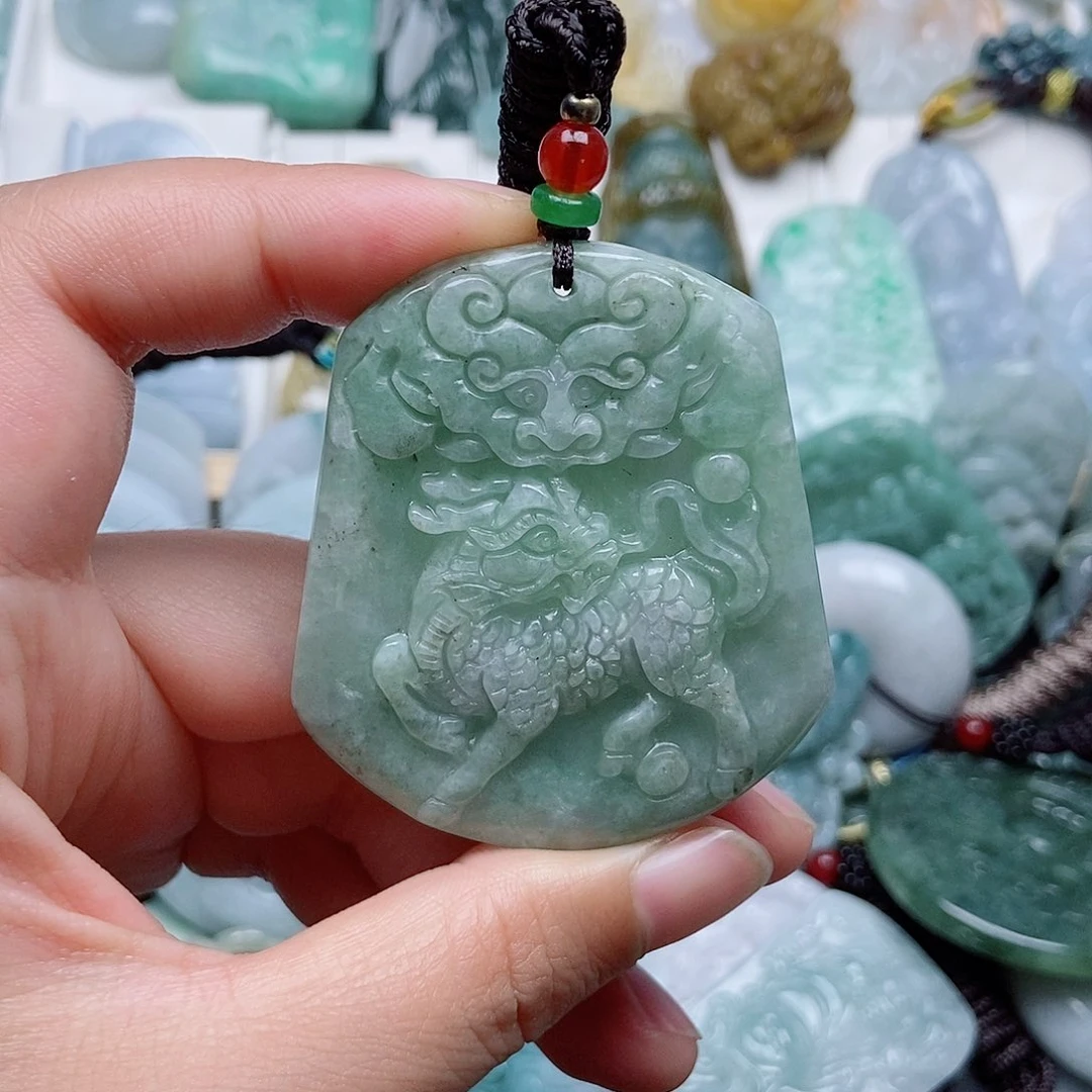 翡翠未镶嵌吊坠(不含链)翡翠