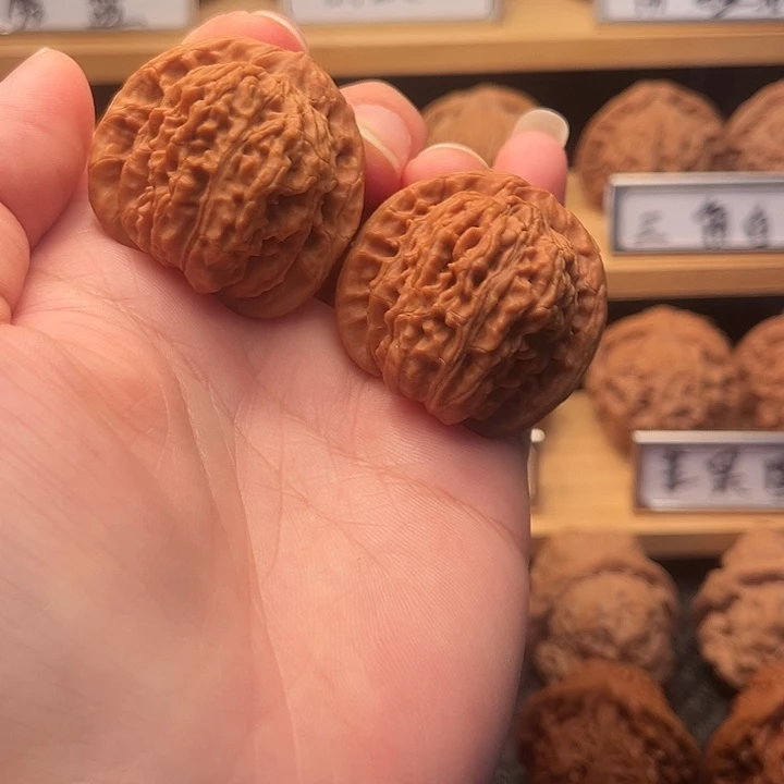 文玩核桃把件37汉高楼