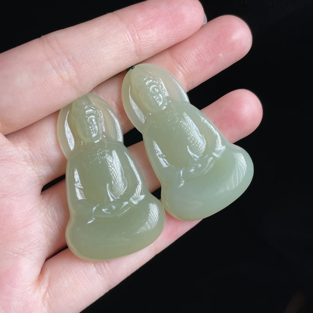 【玉总珠宝】和田玉观音-约43*25*5mm多样性发一 CAN2310154