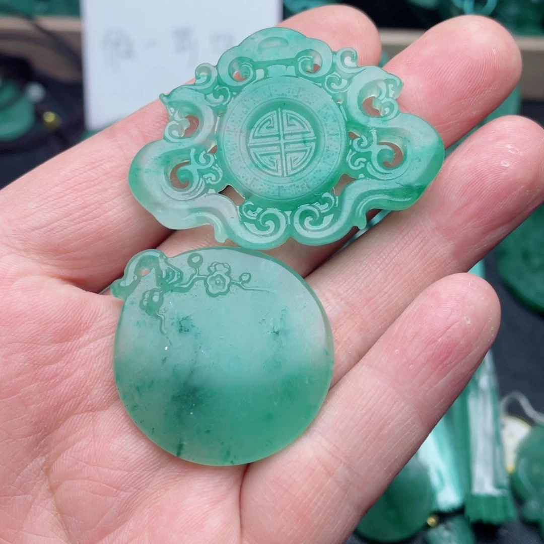 石英质玉颈饰未镶嵌q**i