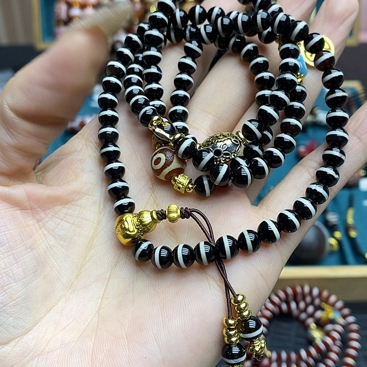 玛瑙/玉髓颈饰合金
