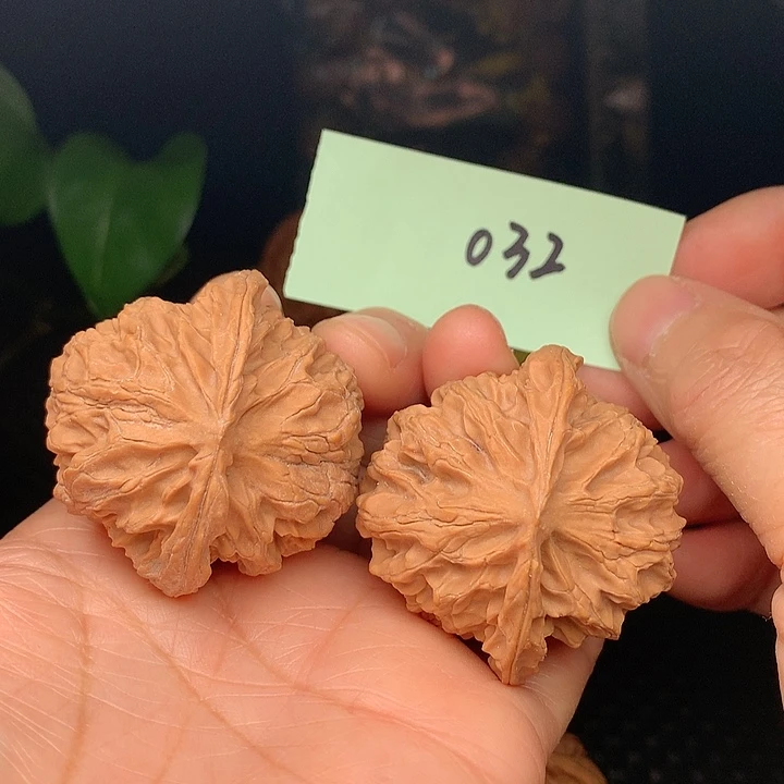 【闪购商品】把件文玩核桃43苹果园032