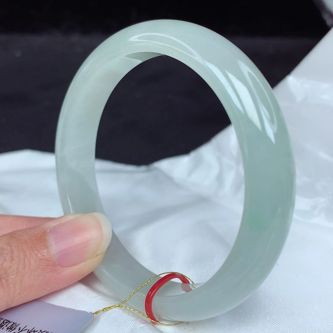 翡翠手镯未镶嵌57圈3574