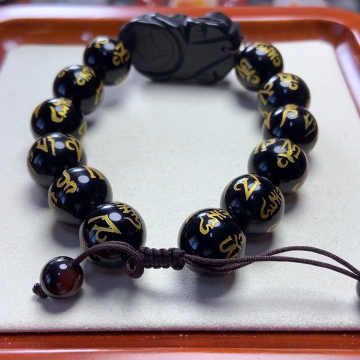 玛瑙/玉髓手串未镶嵌黑金刚玛瑙雕刻