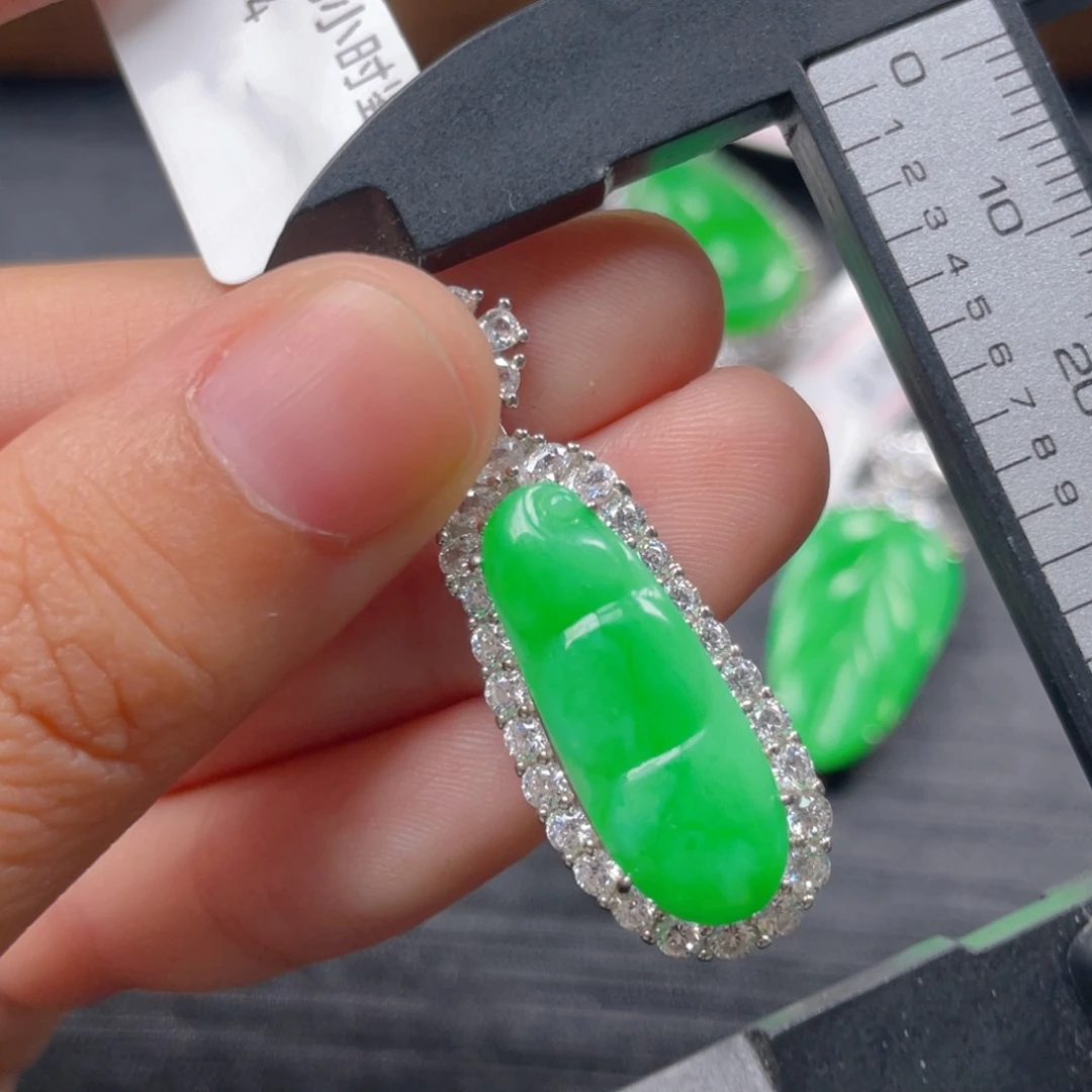 翡翠银S925镶嵌吊坠(不含链)b b b n