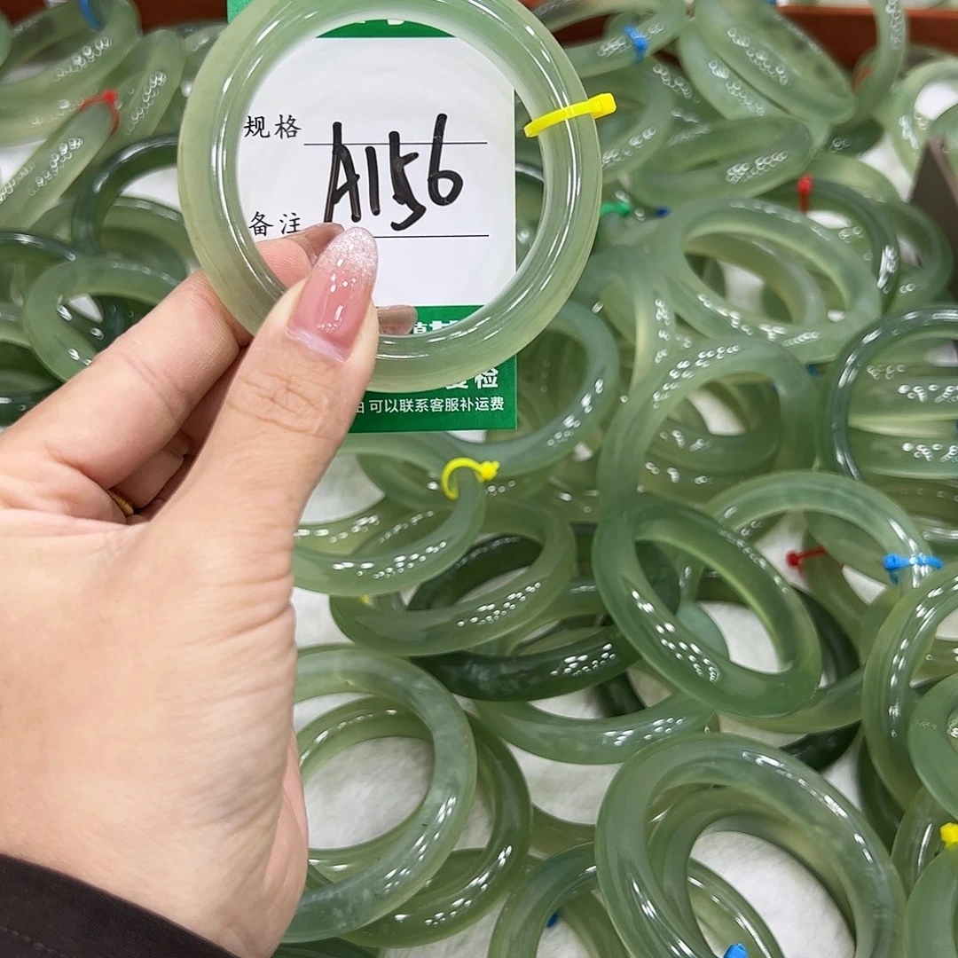 梧***异蛇纹石玉未镶嵌手镯