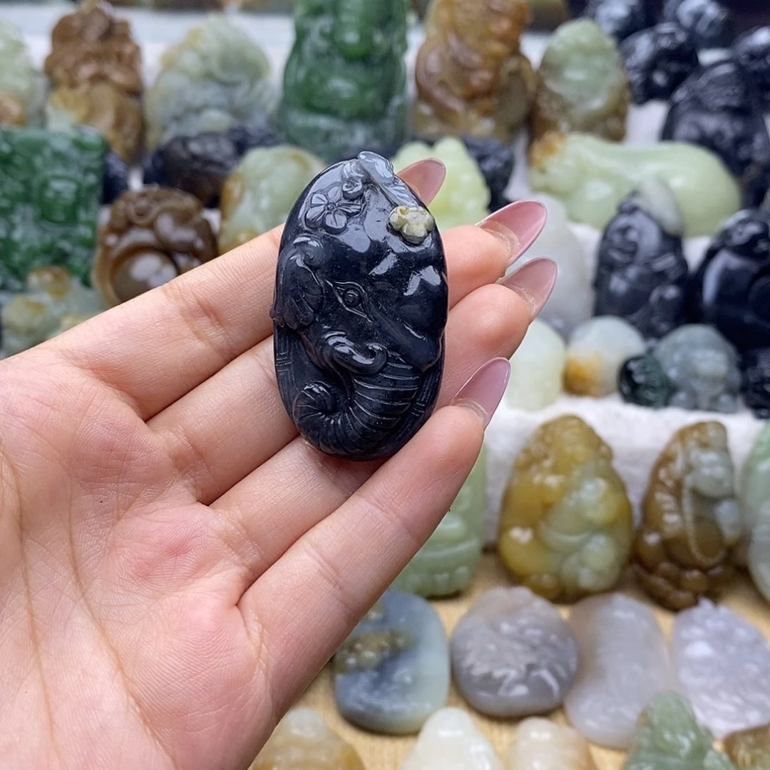 和田玉未镶嵌珠宝奇石