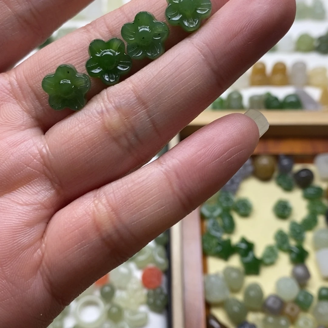 和田玉未镶嵌颈饰拍一发一