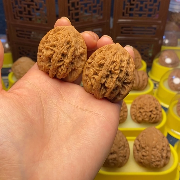 把件文玩核桃37麦虎