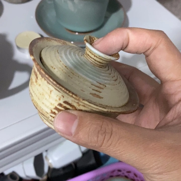 陶瓷艺术品及陶瓷壶