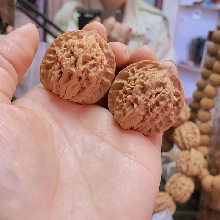 【闪购商品】文玩核桃把件37老款狮子头