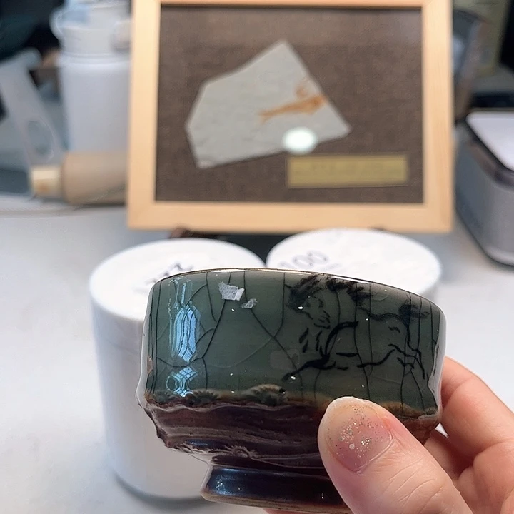 瓷片v b n j j j kii