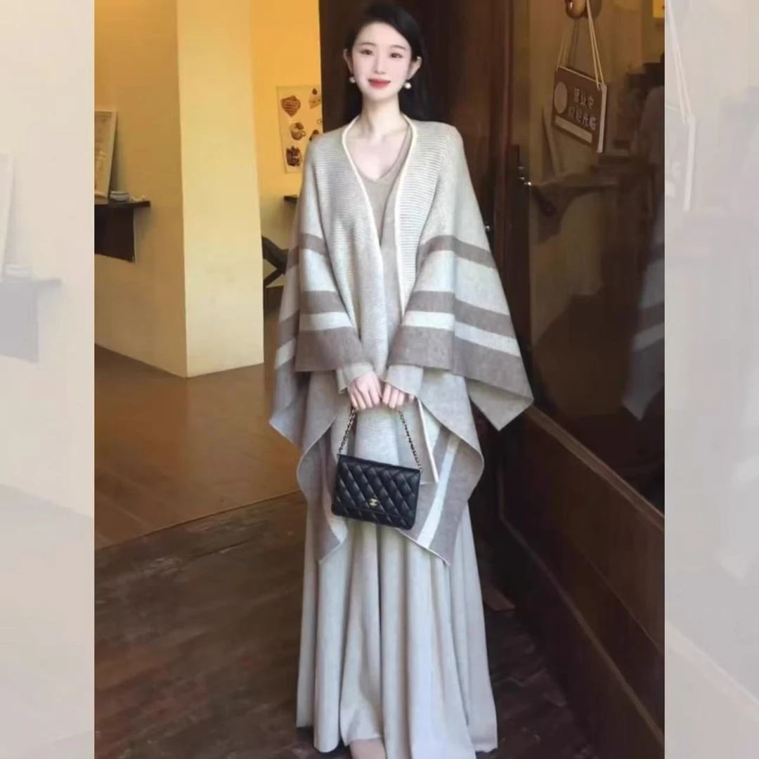 探花新款披肩气质针织斗篷披肩女外搭配裙子2025温柔围巾秋小坎肩