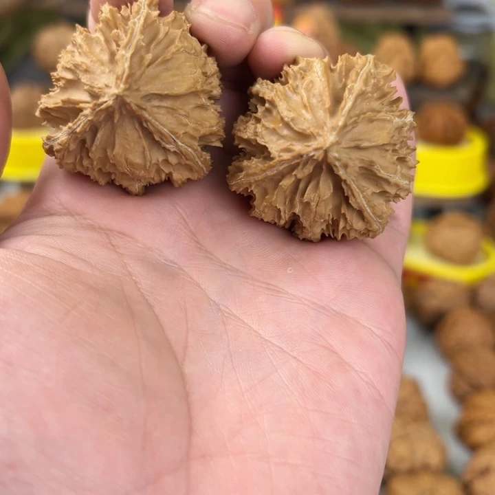 文玩核桃吊坠38尺全品野生灯笼奔 猎奇