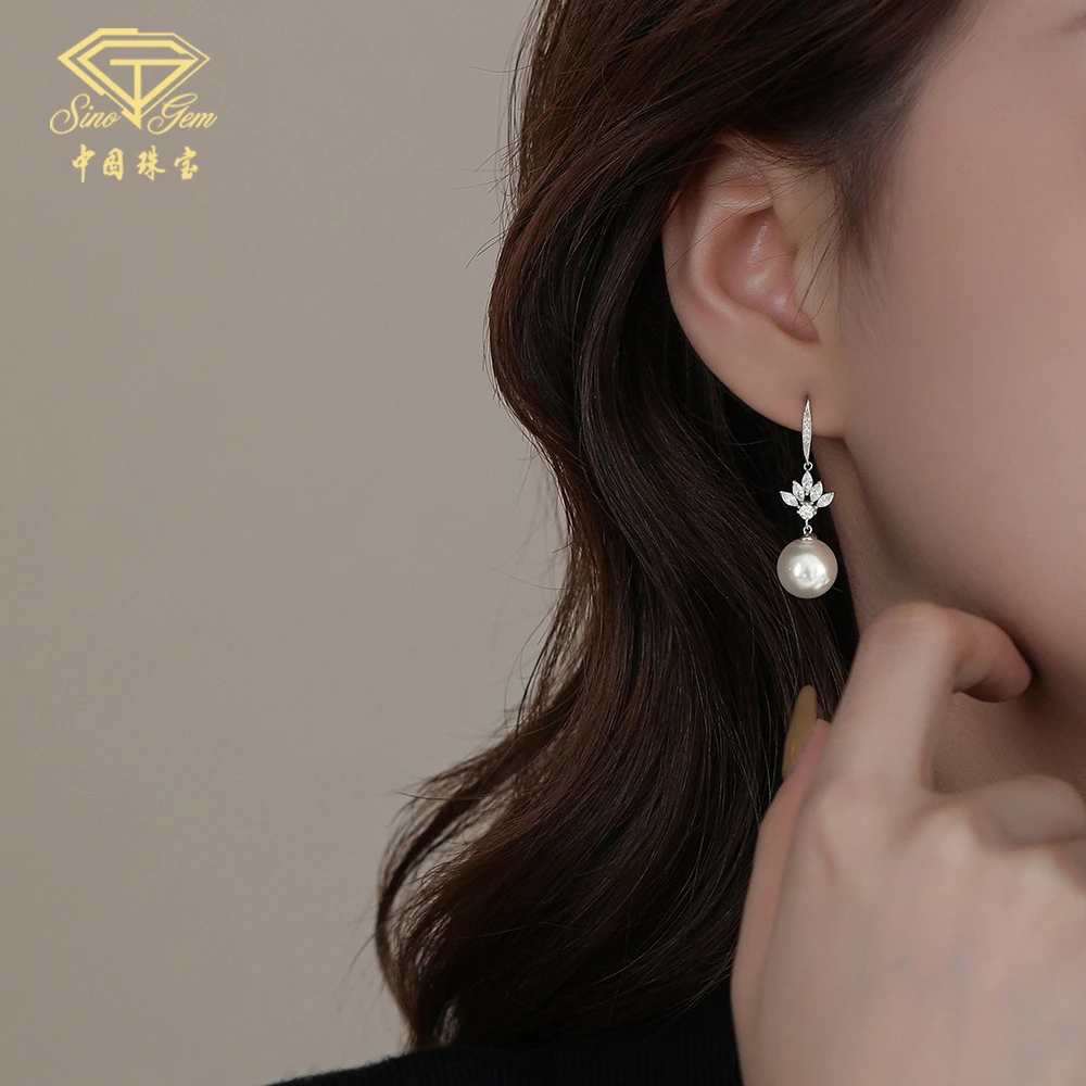中国珠宝 足银仿珍珠耳饰 女款优雅复古时尚999纯银莲花珍珠耳坠