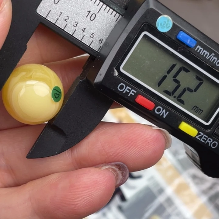 琥珀裸石未镶嵌蜜蜡125