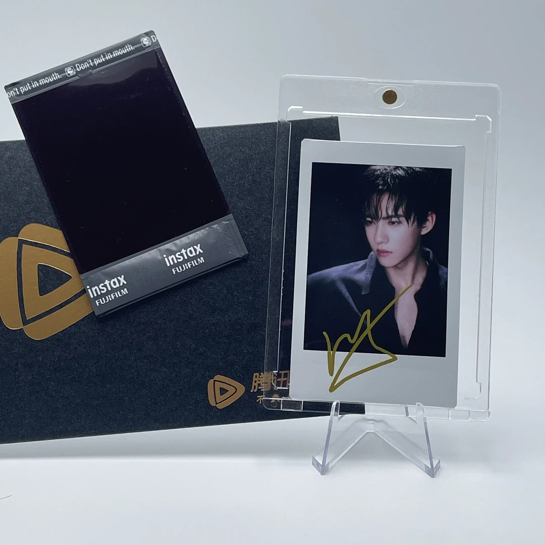 E7730【刘轩丞】 签名正品拍立得照片  白边