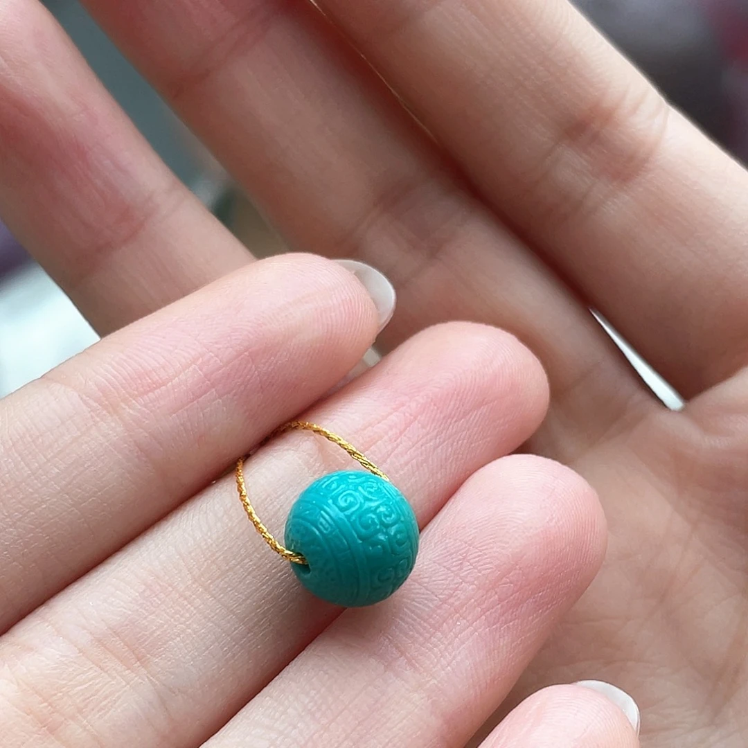 绿松石未镶嵌颈饰