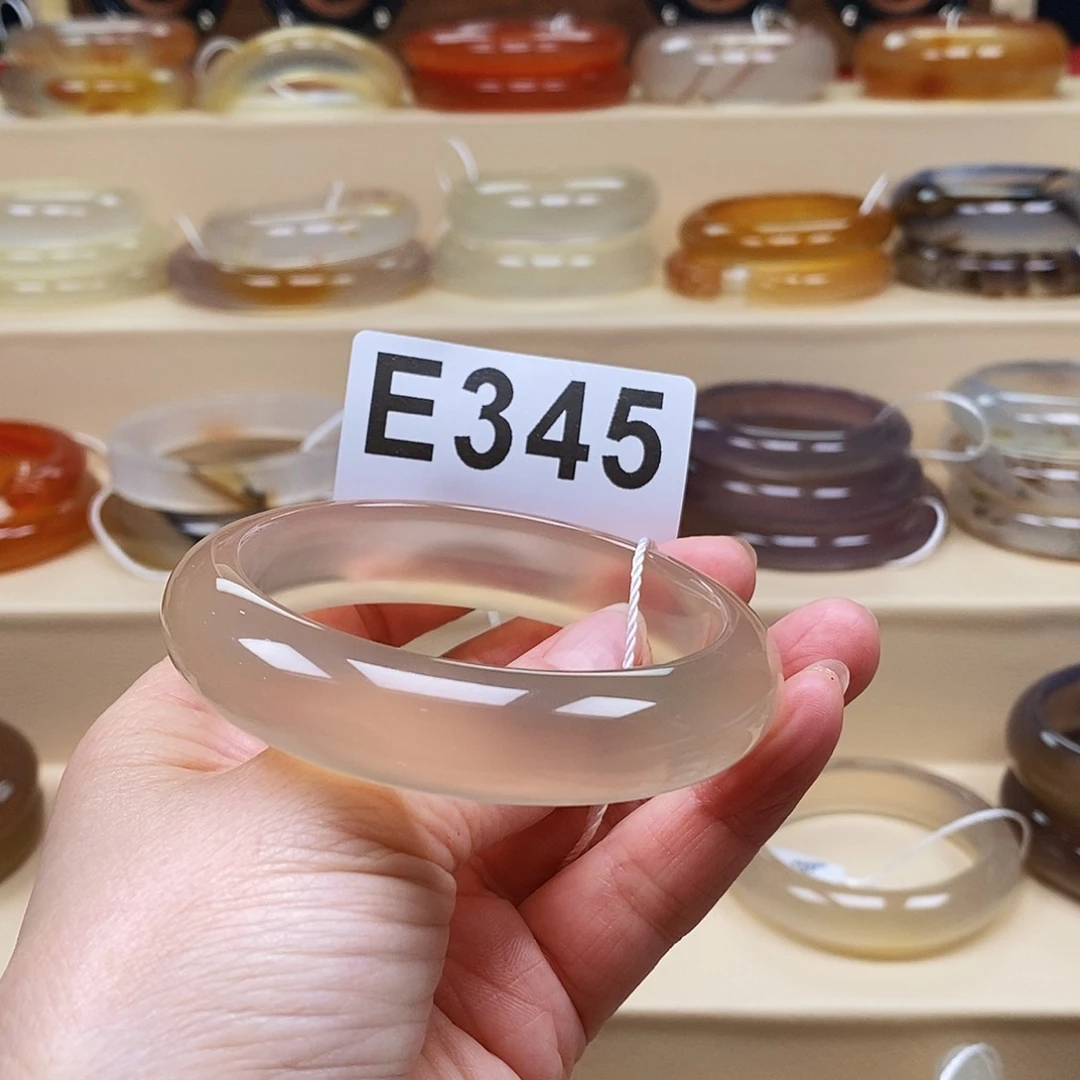 玛瑙/玉髓手镯未镶嵌梅*