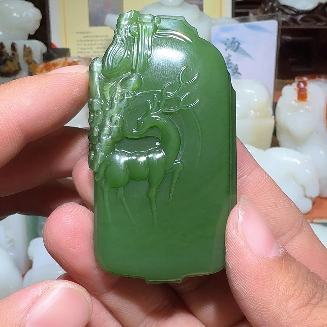 未镶嵌和田玉把件