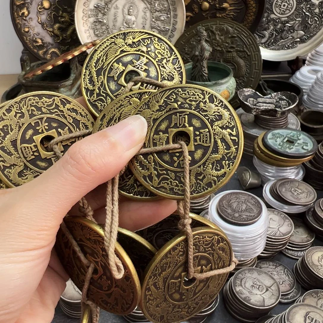 金属复古风格摆件