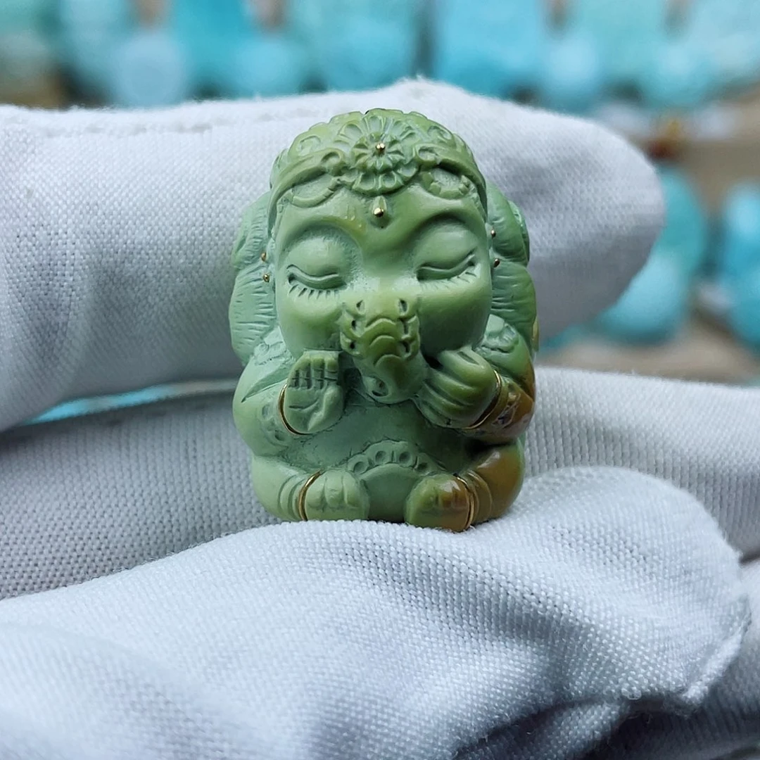 未镶嵌绿松石珠宝奇石