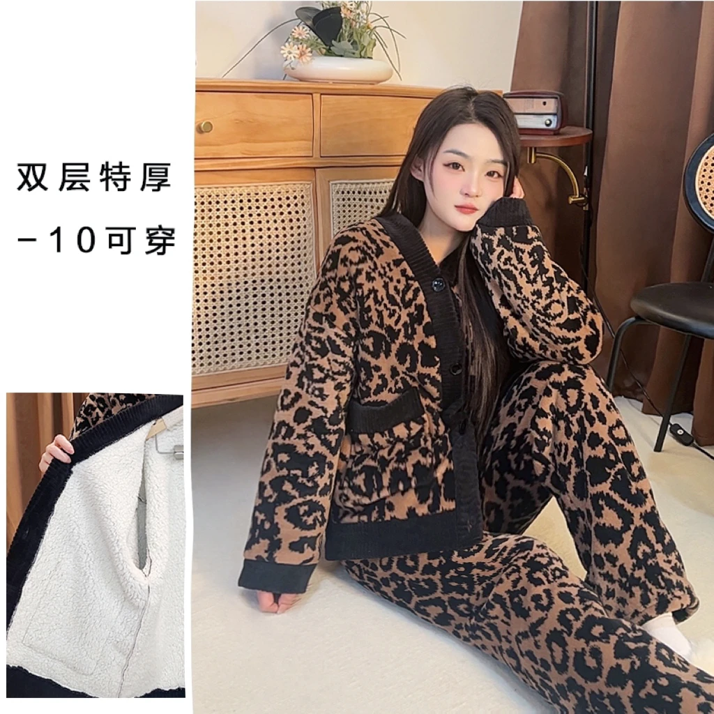 【活动专属】新款睡衣女秋冬羊羔绒豹纹家居服加绒加厚套装