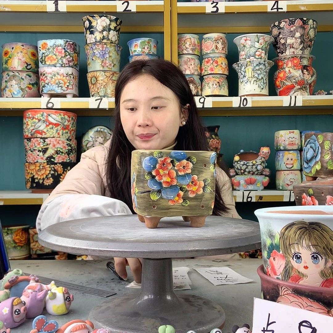 陶景德镇手工花盆226