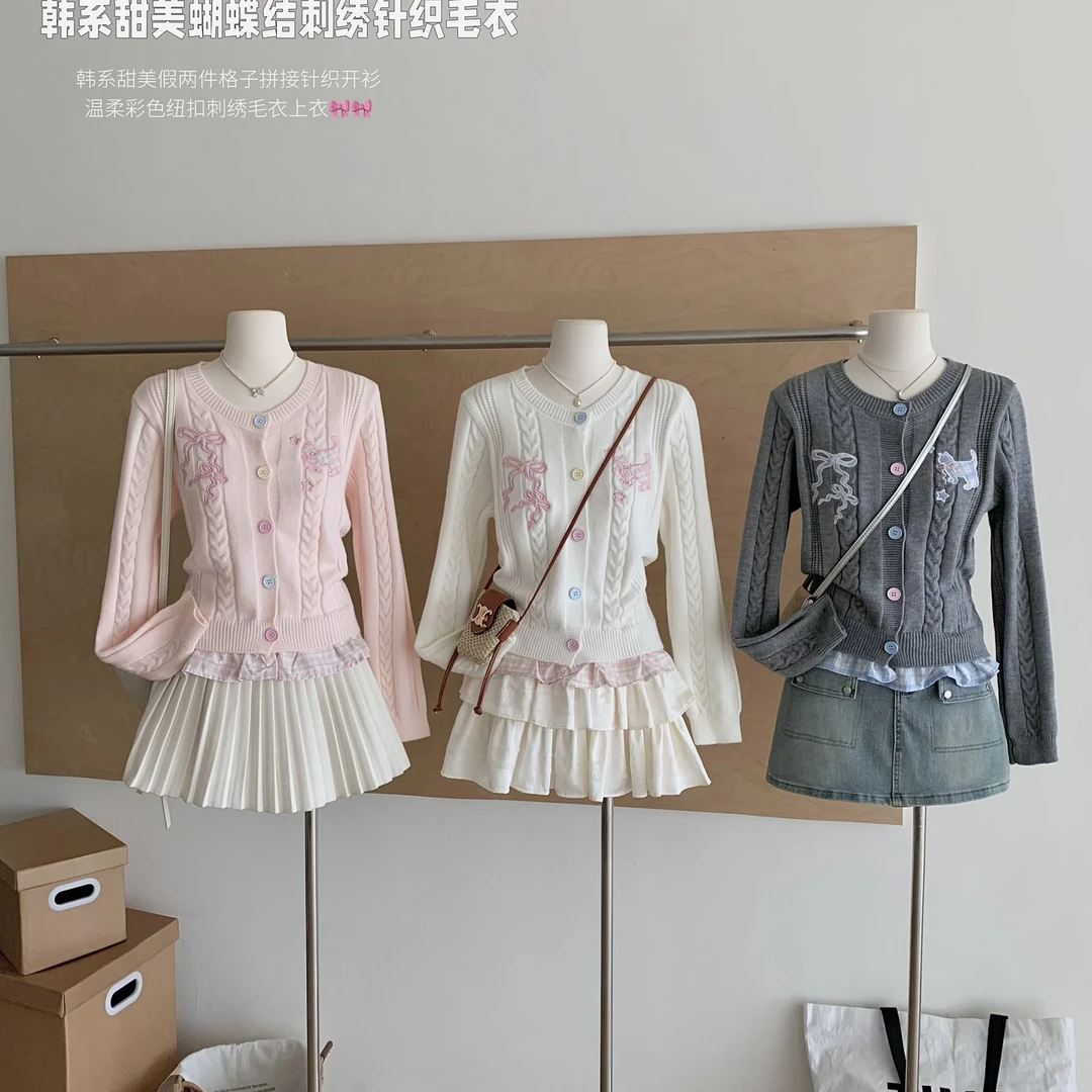 umoumo乌蘑(原ntot)绞花针织开衫糖果色纽扣猫咪下摆格子拼接毛衣