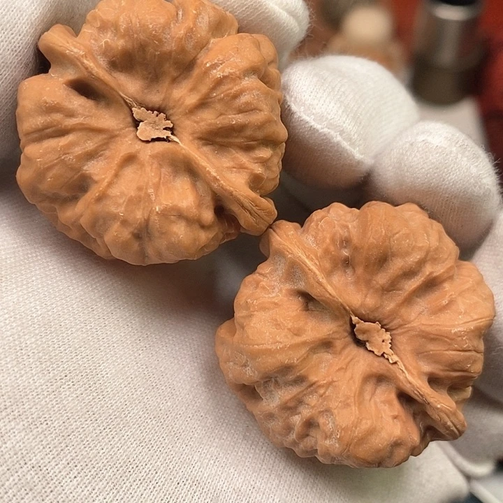 吊坠文玩核桃38全品白茬山地红皮小蛤蟆