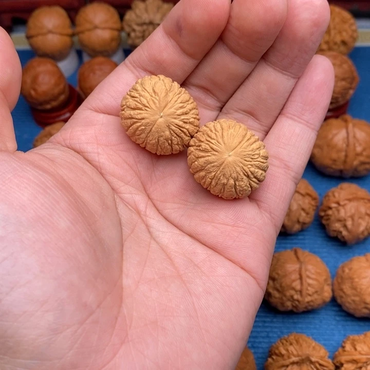 文玩核桃把件猴头