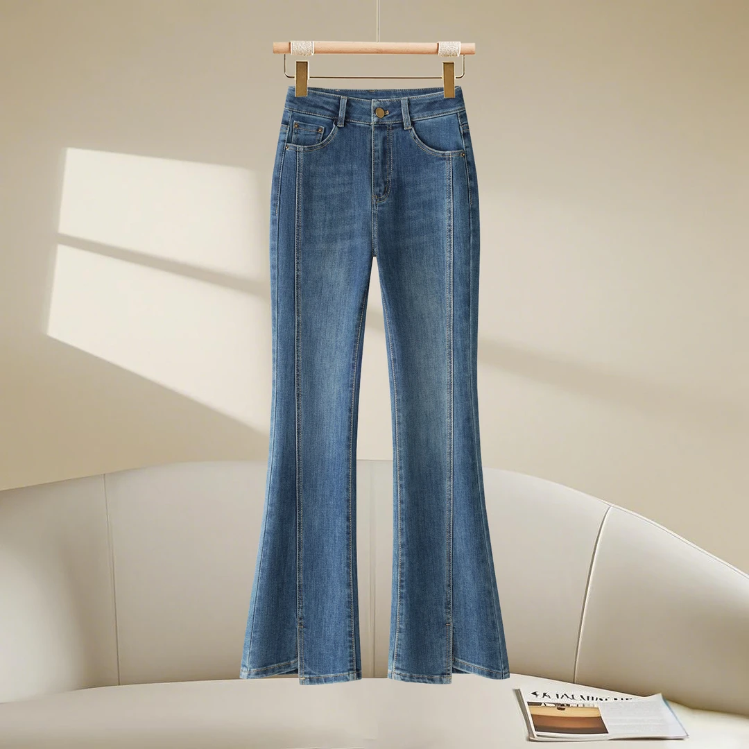 拉夏贝尔高腰弹力修身微喇牛仔裤女2025春秋新款复古显瘦喇叭裤子