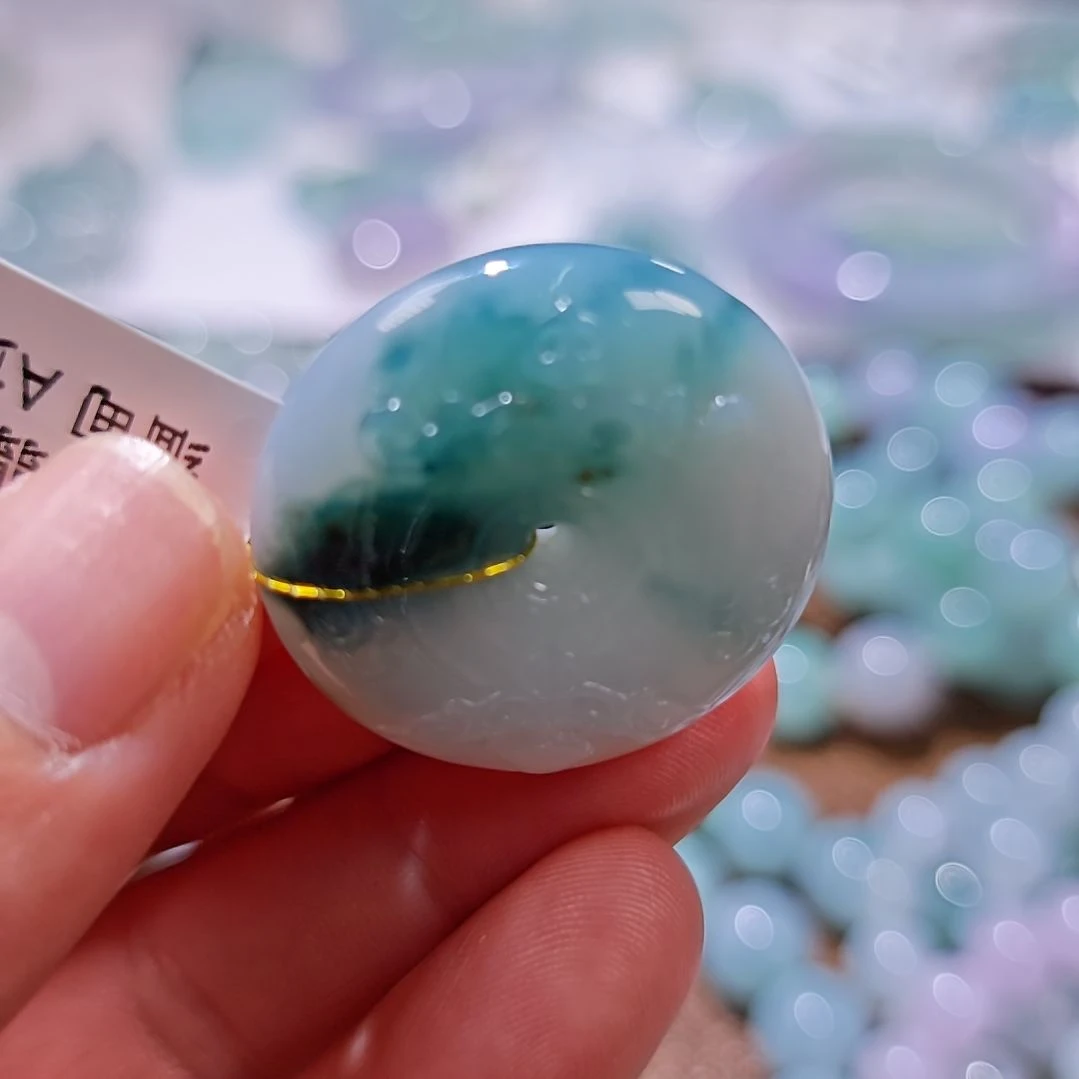 颈饰未镶嵌翡翠一