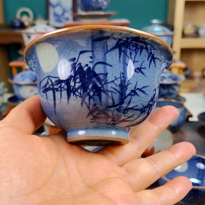 瓷片手工制作工艺精湛等