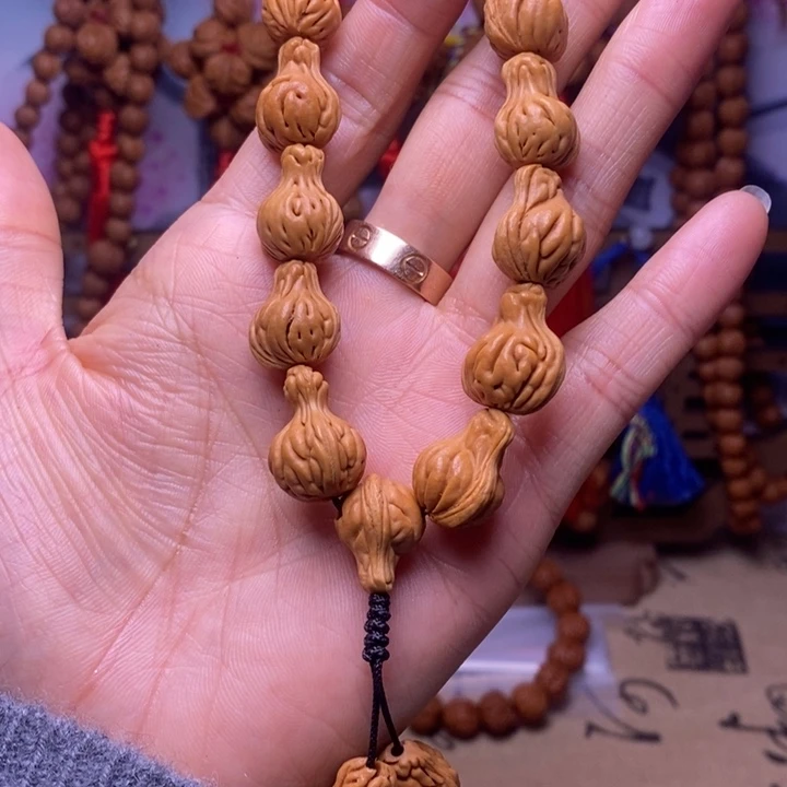 吊坠桃核龙纹桃枭