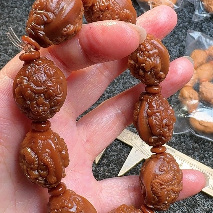 橄榄核吊坠橄榄龙财神