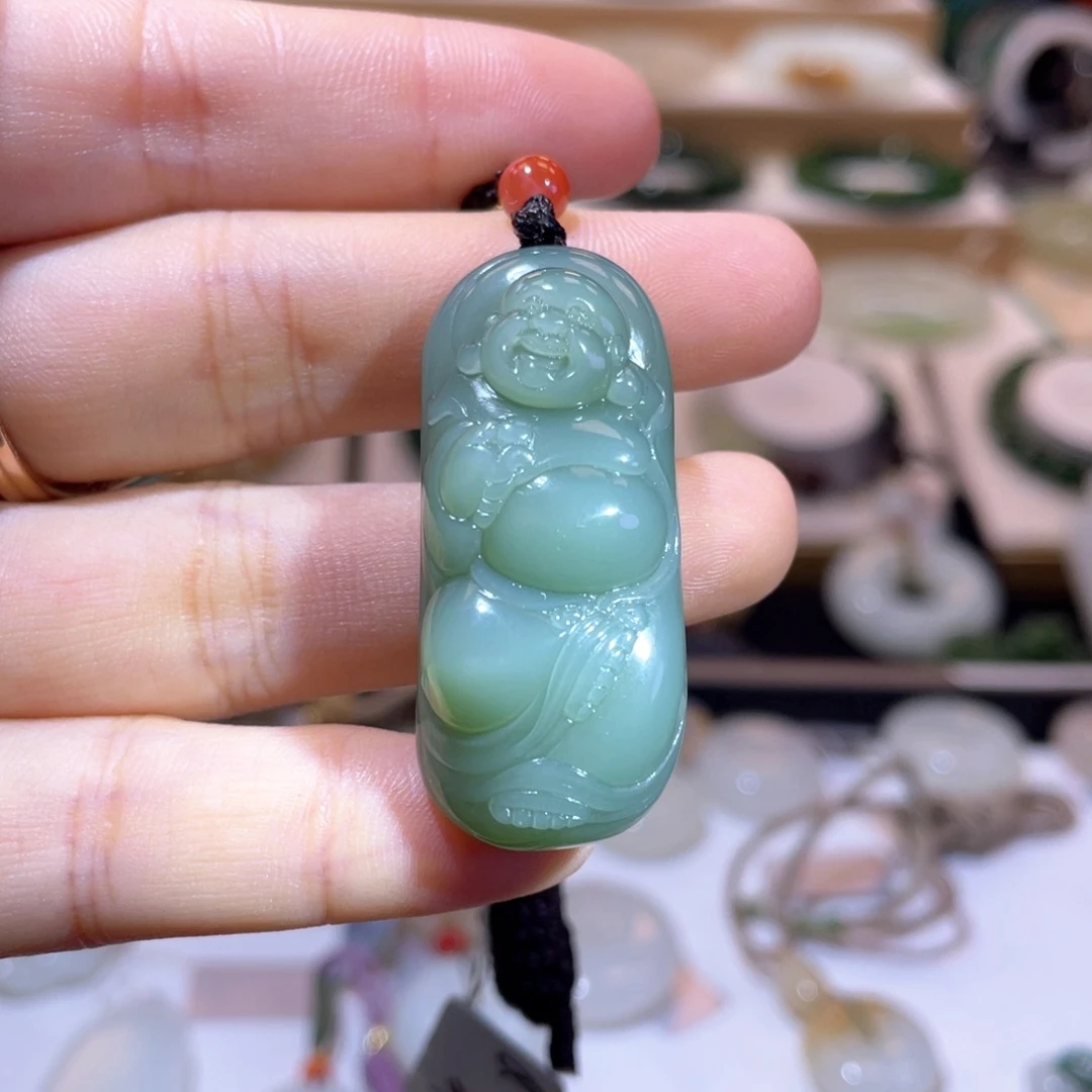 和田玉未镶嵌颈饰高品粉青佛公