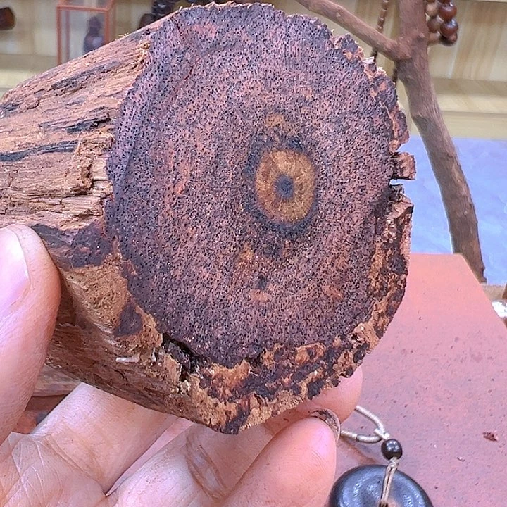 木S****R降真香定制不退不换