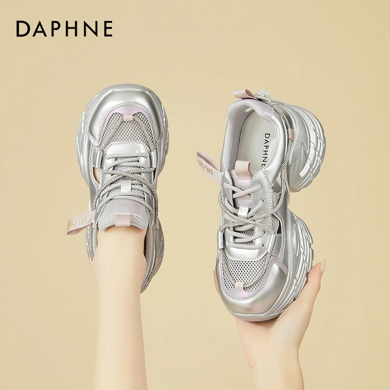 达芙妮老爹鞋女鞋2025新款春夏银色镂空厚底休闲鞋网面透气旅游鞋