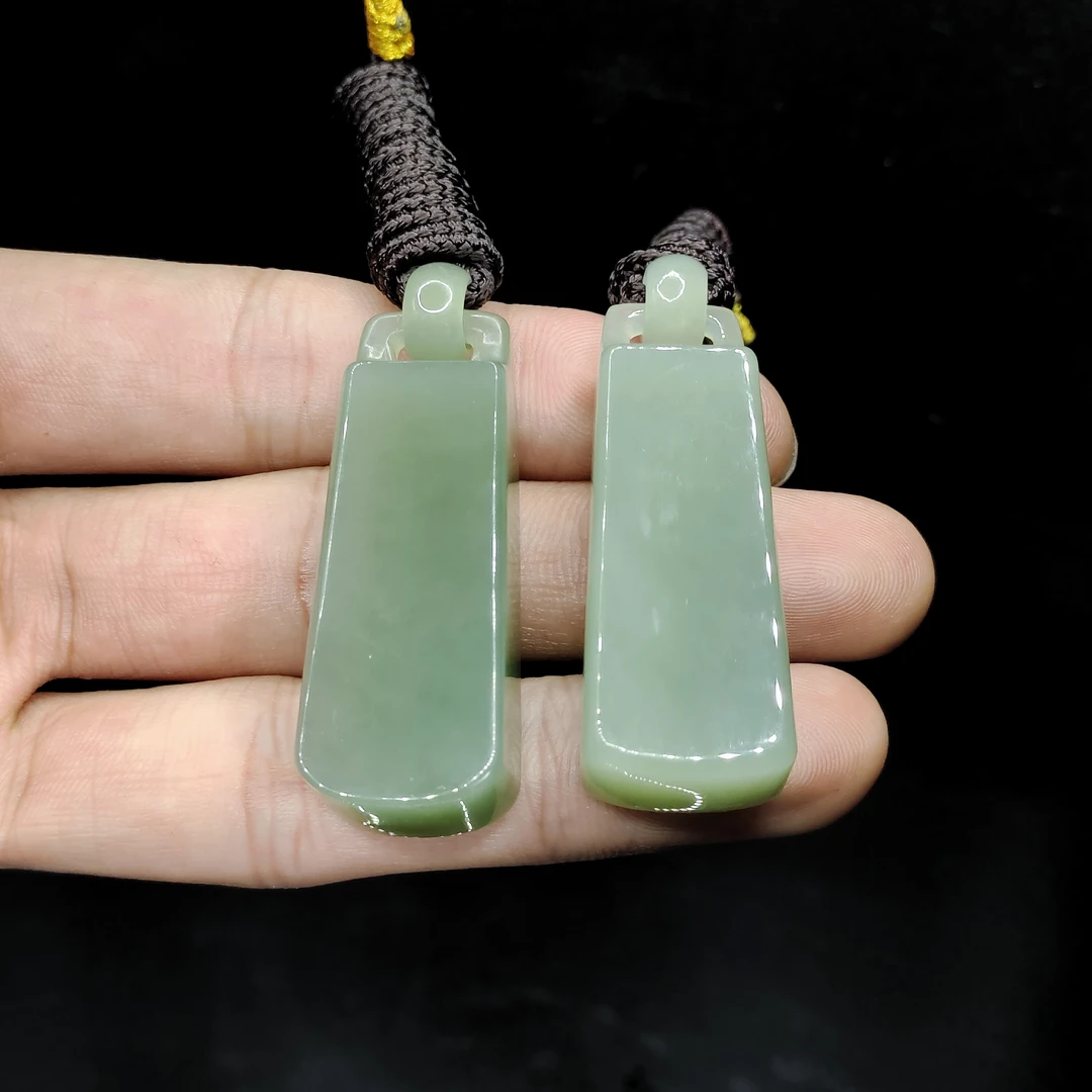 和田玉称心如意吊坠赠绳子HA1【多样性发其一】约37-16-12mm